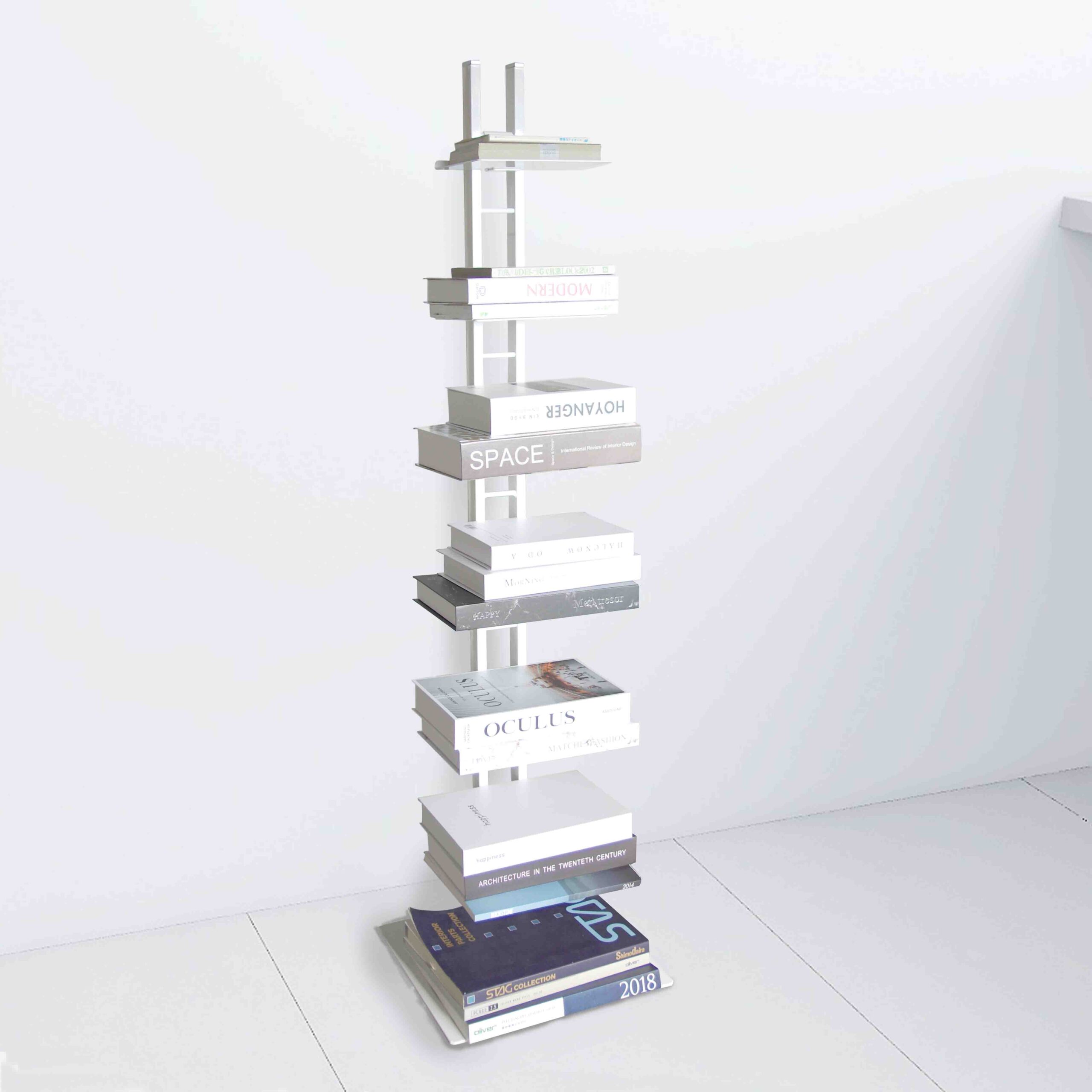 美品)ルネセイコウ タワーシェルフ - 本棚・絵本棚・マガジンラック 